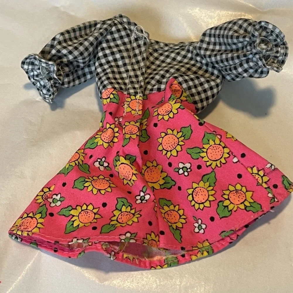 1990s VINTAGE BARBIE SUNFLOWER TWIST N TURN Dress Pink MATTEL Doll Retro Gingham